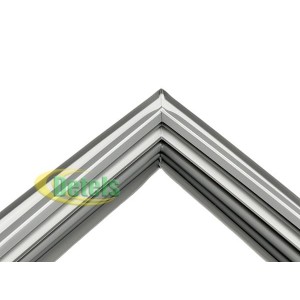 Уплотнитель двери холодильной камеры C00526612 1095x575mm для холодильника Whirlpool, Bauknecht, Indesit